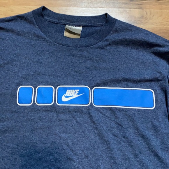 Y2K Nike long sleeve center swoosh - Picture 3 of 4